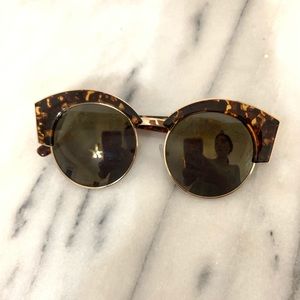 Skinny Dip Sunglasses with tortoiseshell frame